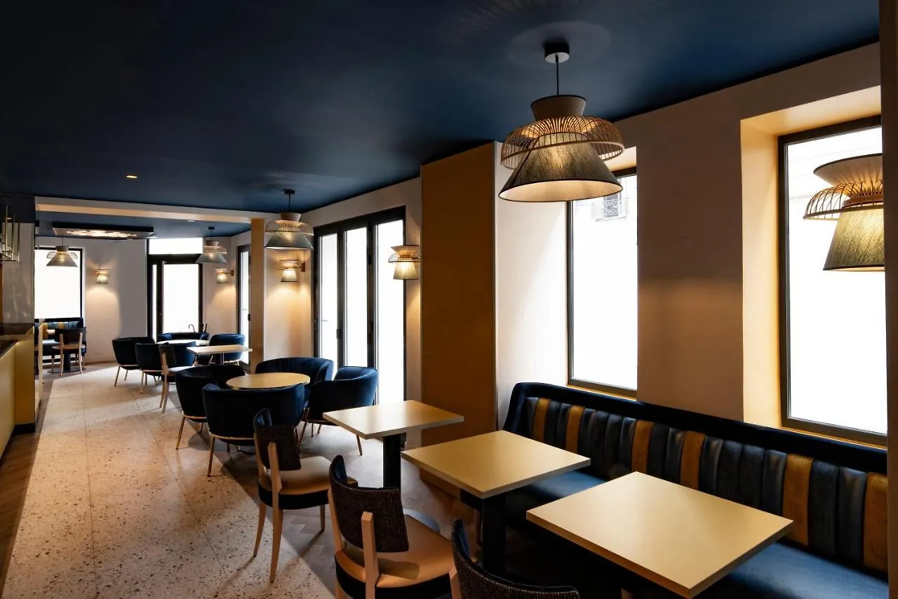 Mercure Opéra Lafayette 4*
